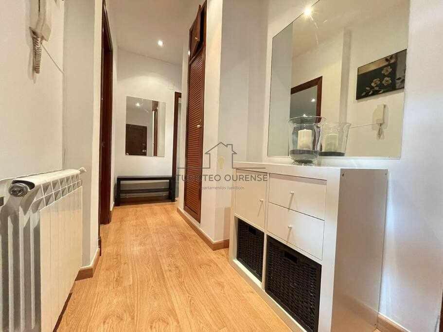 O Cuarto De Abastos Apartment Ourense Luaran gambar