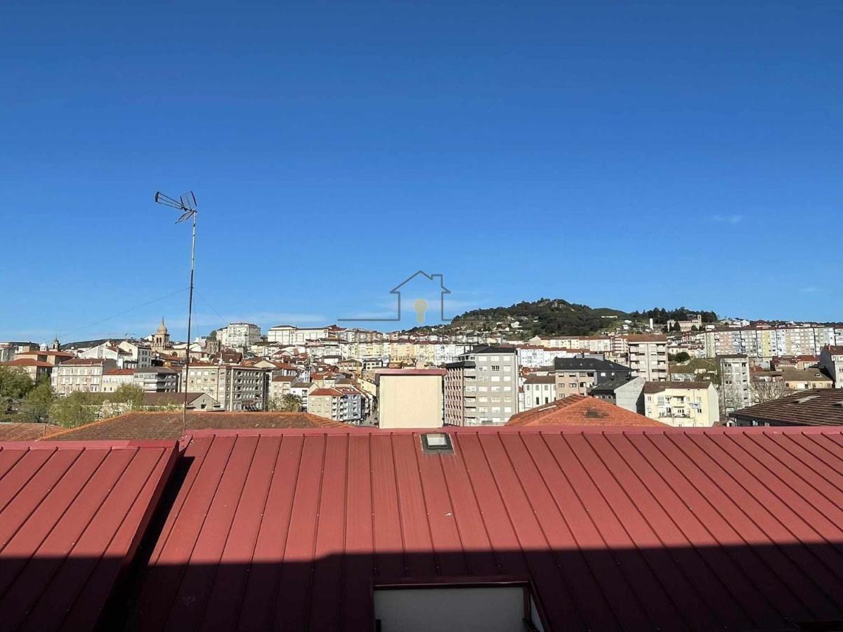 O Cuarto De Abastos Apartment Ourense Luaran gambar